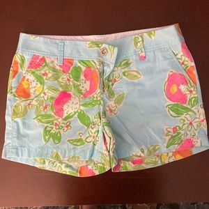 Women’s shorts size 10